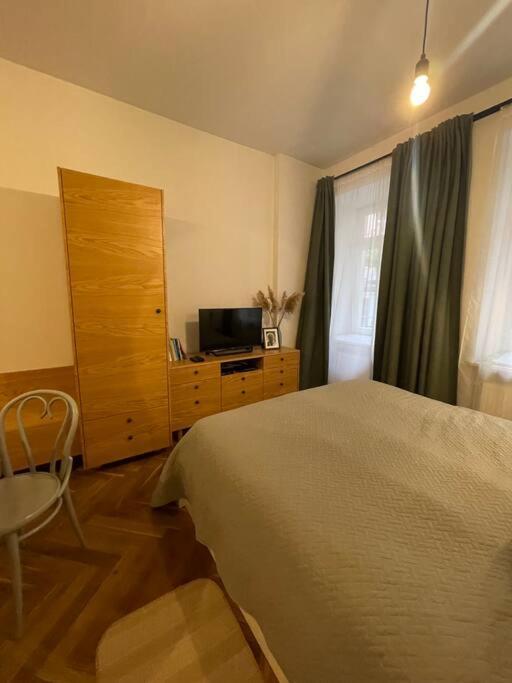 Cute Apartment Perfect For Business And Travel. Варшава Экстерьер фото
